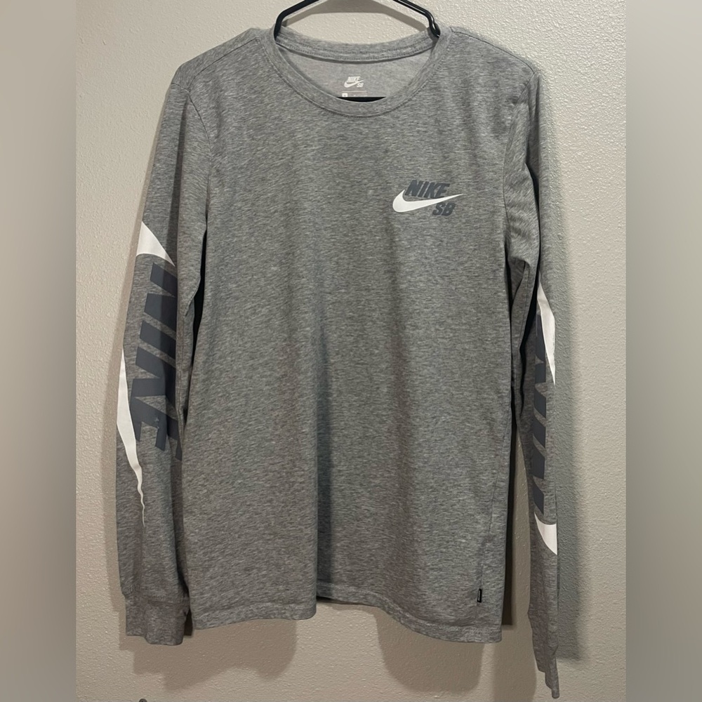 Nike Long Sleeve Top - Picture 2 of 5